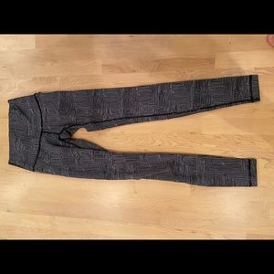 black with white design leggings